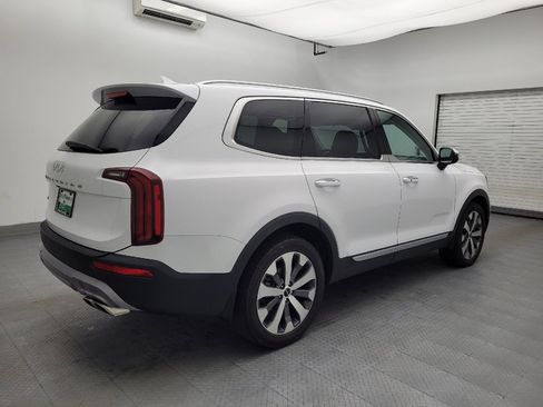 Used 2022 Kia Telluride S AWD/4WD image 9