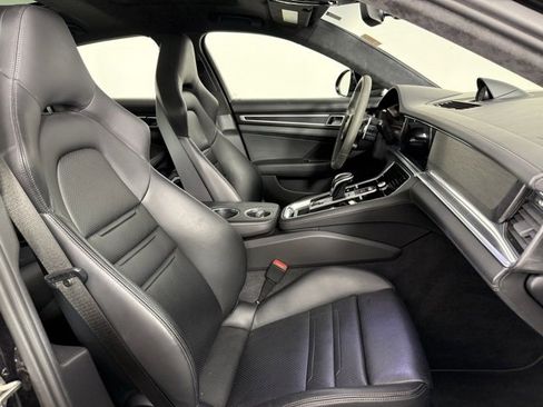 Used 2021 Porsche Panamera GTS image 30