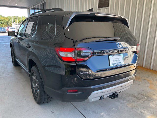 Used 2024 Honda Pilot TrailSport image 21