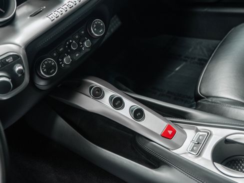 Used 2016 Ferrari F12 Berlinetta RWD image 29