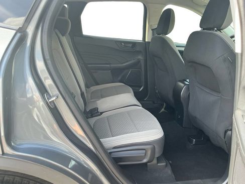 Used 2022 Ford Escape SE FWD image 23