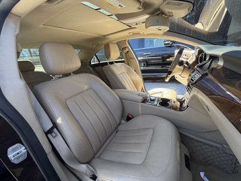 Used 2012 Mercedes-Benz CLS 550 4MATIC image 28