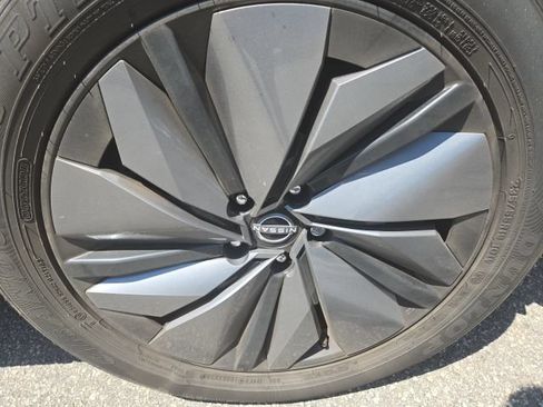 Certified 2024 Nissan Ariya AWD image 12