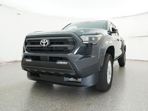 New 2025 Toyota Tacoma SR5 image 4