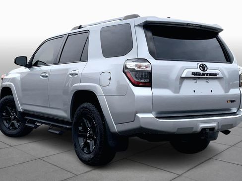 Used 2019 Toyota 4Runner SR5 image 11