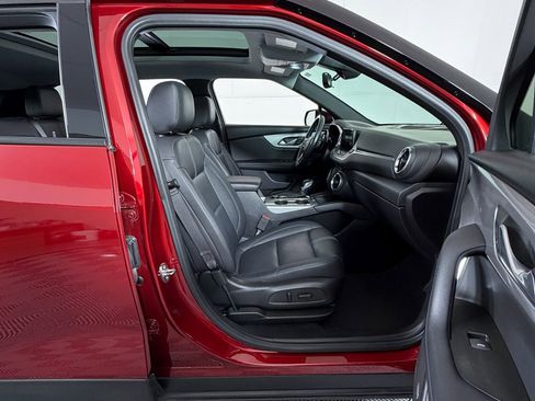 Used 2022 Chevrolet Blazer LT w/ Sound & Technology Package image 5