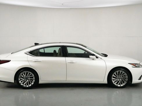 Used 2019 Lexus ES 350 w/ Luxury Package image 53