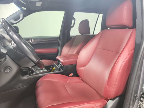 Used 2023 Lexus GX 460 Premium w/ Premium Package AWD/4WD image 9