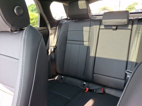 New 2026 Land Rover Range Rover Evoque Hoxton AWD/4WD image 14