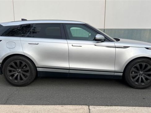 Used 2018 Land Rover Range Rover Velar S AWD/4WD image 30
