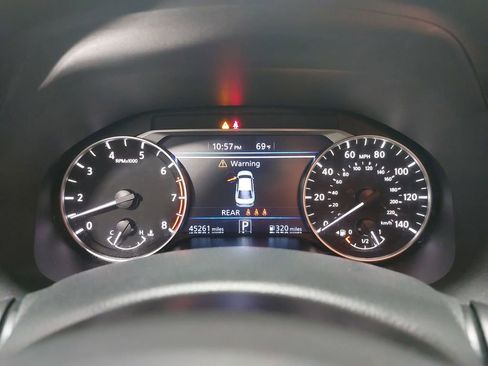 Used 2023 Nissan Altima 2.5 SV image 18