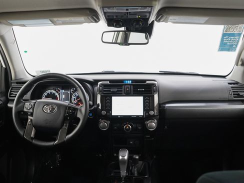 Used 2024 Toyota 4Runner TRD Off-Road AWD/4WD image 13