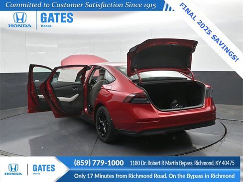 New 2025 Honda Accord SE image 60