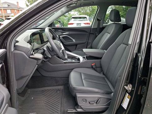 Certified 2025 Audi Q5 Premium Plus w/ Premium Plus AWD/4WD image 15