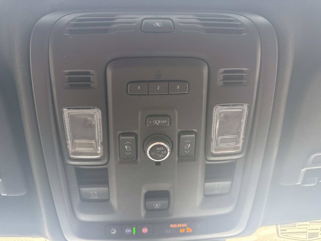 Certified 2023 Cadillac Escalade Premium Luxury w/ Performance Package AWD/4WD image 54