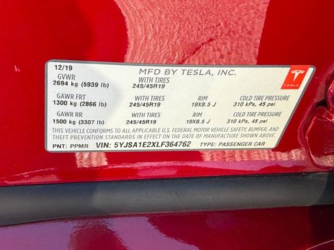 Used 2020 Tesla Model S AWD image 39