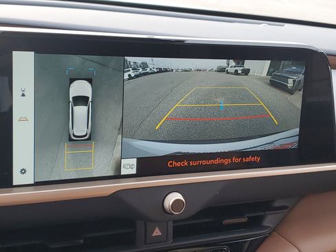 New 2026 Toyota Crown Signia Limited image 28