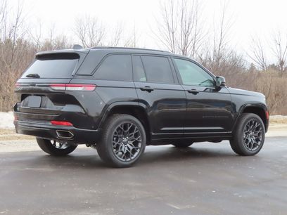 New 2025 Jeep Grand Cherokee Summit w/ Obsidian Package