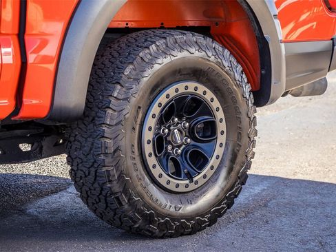 Used 2023 Ford F150 Raptor image 5