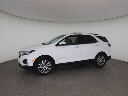 Used 2022 Chevrolet Equinox Premier FWD image 5