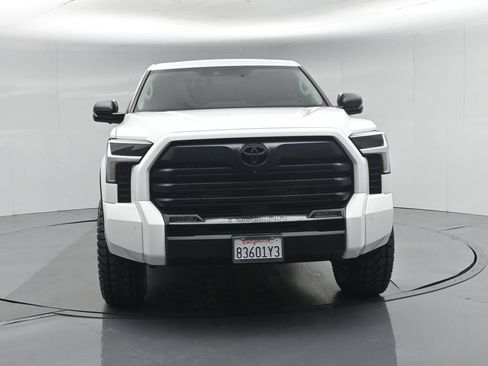 Used 2024 Toyota Tundra Limited AWD/4WD image 54