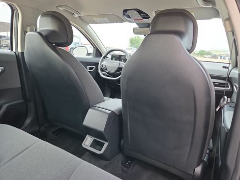 Used 2025 Kia K4 FWD image 16