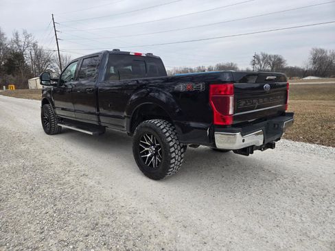 Used 2021 Ford F250 Lariat w/ Lariat Value Package image 3