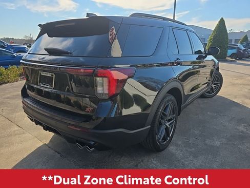 Used 2025 Ford Explorer ST image 8