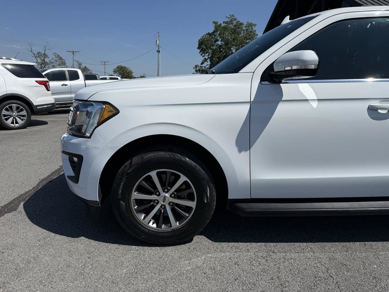 Used 2020 Ford Expedition XLT w/ Equipment Group 201A RWD image 38