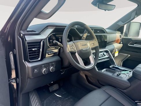 New 2026 GMC Sierra 2500 Denali w/ Denali Reserve Package AWD/4WD image 8