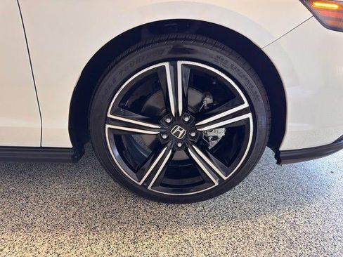 Used 2023 Honda Accord Sport image 24