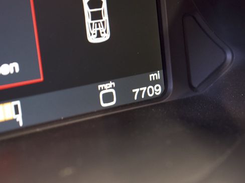 Used 2012 Ferrari 458 Spider RWD image 11