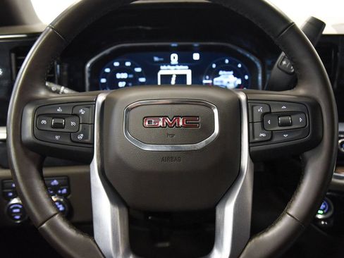 Used 2023 GMC Sierra 1500 SLE AWD/4WD image 15
