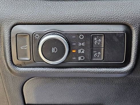 Used 2023 Ford Explorer Limited w/ Equipment Group 301A image 25