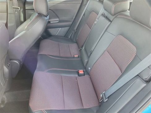 Certified 2025 Nissan Kicks SR image 26