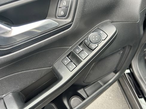 Used 2025 Ford Escape ST-Line image 15