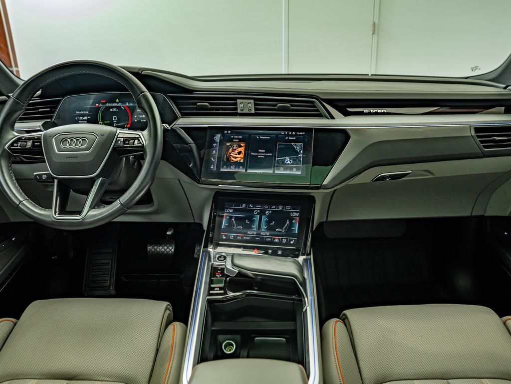 Certified 2024 Audi Q8 e-tron Prestige w/ Prestige Package AWD/4WD image 31