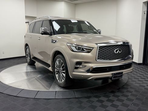 Used 2021 INFINITI QX80 Sensory w/ Cargo Package RWD image 2