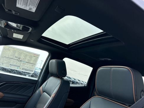 New 2026 GMC Canyon AT4 w/ Technology Plus Package AWD/4WD image 30