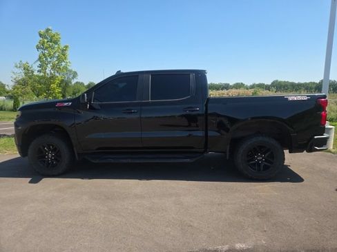 Used 2020 Chevrolet Silverado 1500 LT Trail Boss AWD/4WD image 12