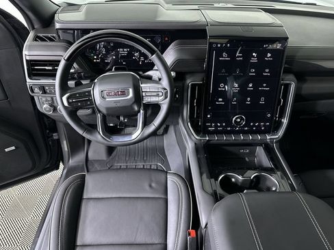 New 2026 GMC Yukon Elevation w/ Elevation Premium Package AWD/4WD image 22