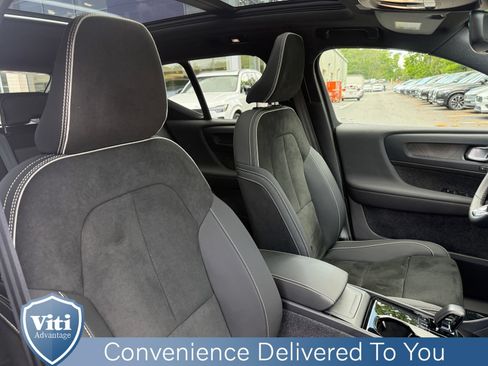 Certified 2023 Volvo XC40 Recharge Ultimate w/ Protection Package Premier AWD/4WD image 31