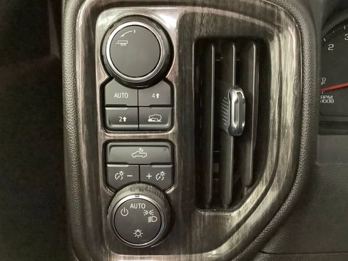Used 2025 Chevrolet Silverado 1500 Custom AWD/4WD image 16