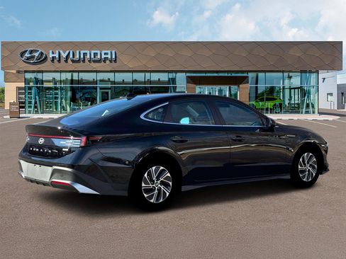 New 2026 Hyundai Sonata Blue image 7