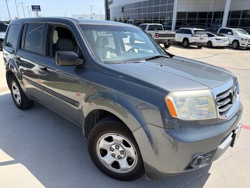 Used 2012 Honda Pilot LX image 2