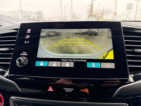 Used 2022 Honda Pilot Touring image 27