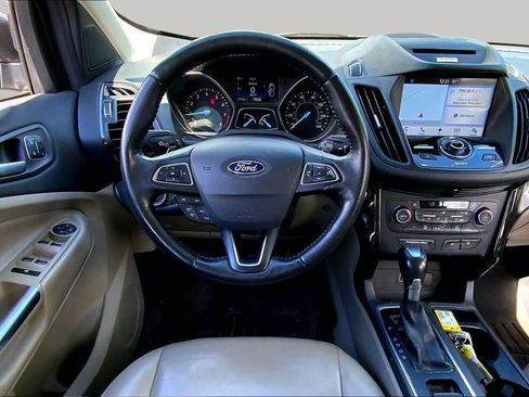 Used 2017 Ford Escape Titanium AWD/4WD image 6