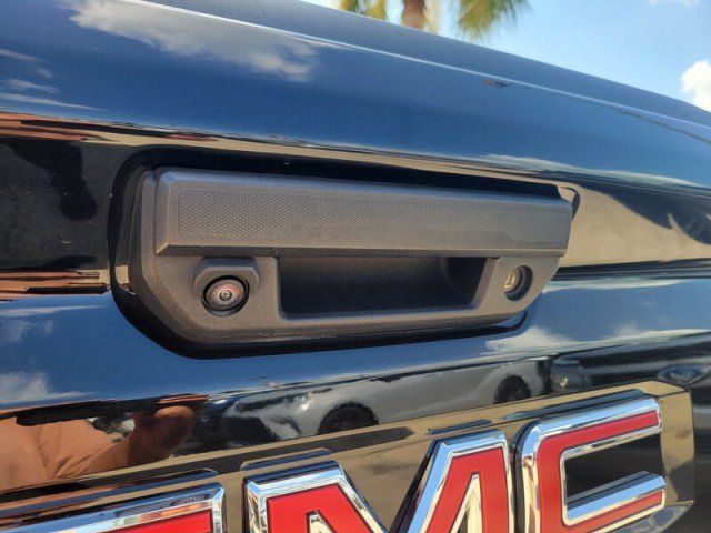 Used 2024 GMC Canyon Elevation w/ Elevation Premium Package RWD image 8