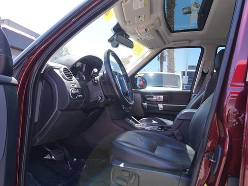 Used 2015 Land Rover LR4 HSE LUX AWD/4WD image 17