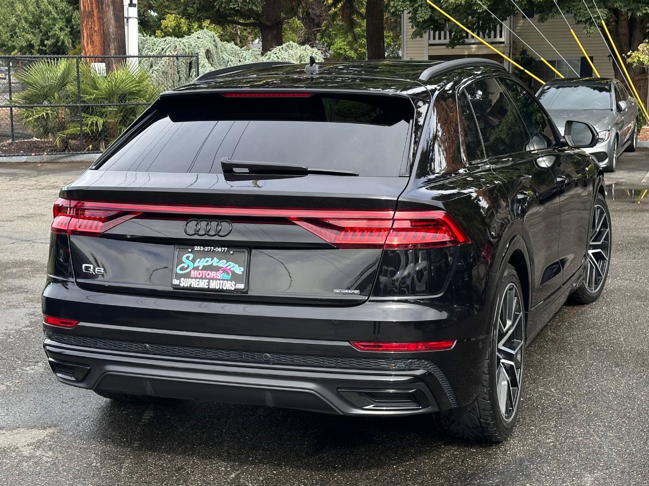 Used 2019 Audi Q8 Prestige w/ Luxury Package AWD/4WD image 24